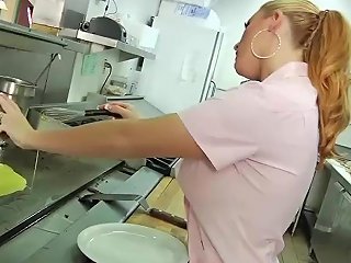 Sophie Dee Gets Nailed In The Restaurant